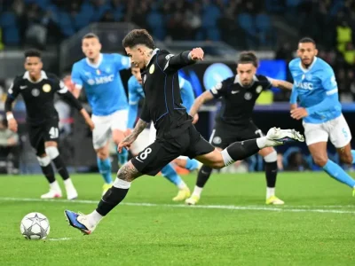 Napoli vs Chelsea: Bữa tiệc bóng đá đỉnh cao với những pha bóng nghẹt thở