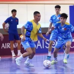 ĐT Futsal Việt Nam chính thức làm quen sân thi đấu: Mặt sân 'rít' bất ngờ, HLV Giustozzi tận dụng từng giây 1