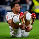 Bellingham gục ngã đau đớn, Real Madrid và tuyển Anh đứng ngồi không yên trước nguy cơ mất trụ cột 1