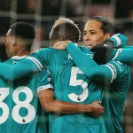 Van Dijk thừa nhận Liverpool vượt mặt Man City, Arsenal: 'Một đêm tuyệt vời cho The Kop' 1